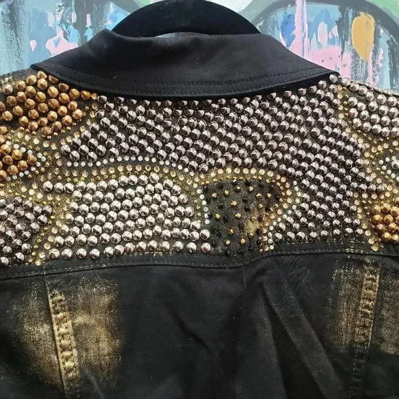 Luxe Moda Women's Studded Denim Jacket New w/Tag - Picture 3 of 9